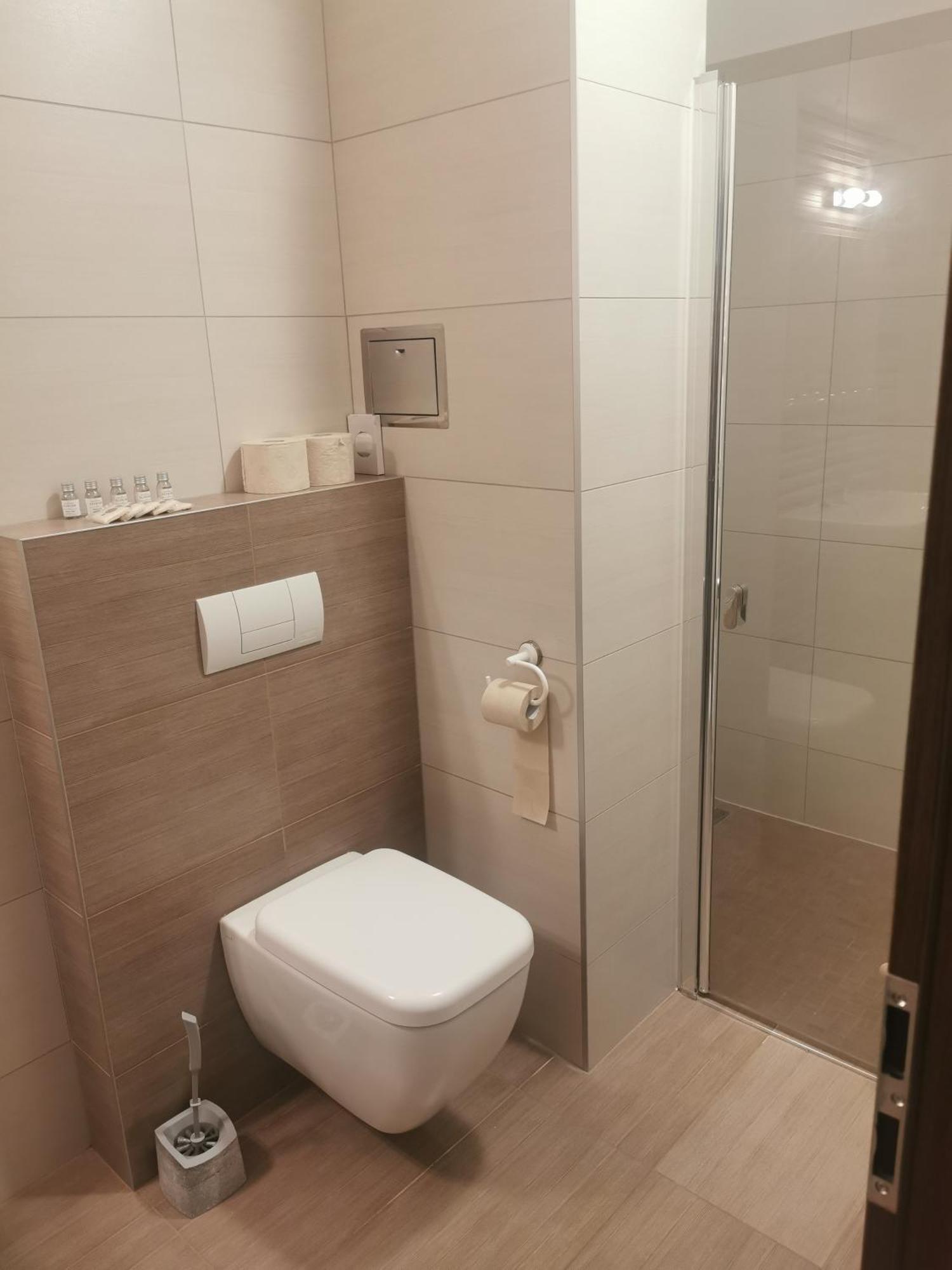 Hotel Diana Nové Mesto nad Váhom Eksteriør billede