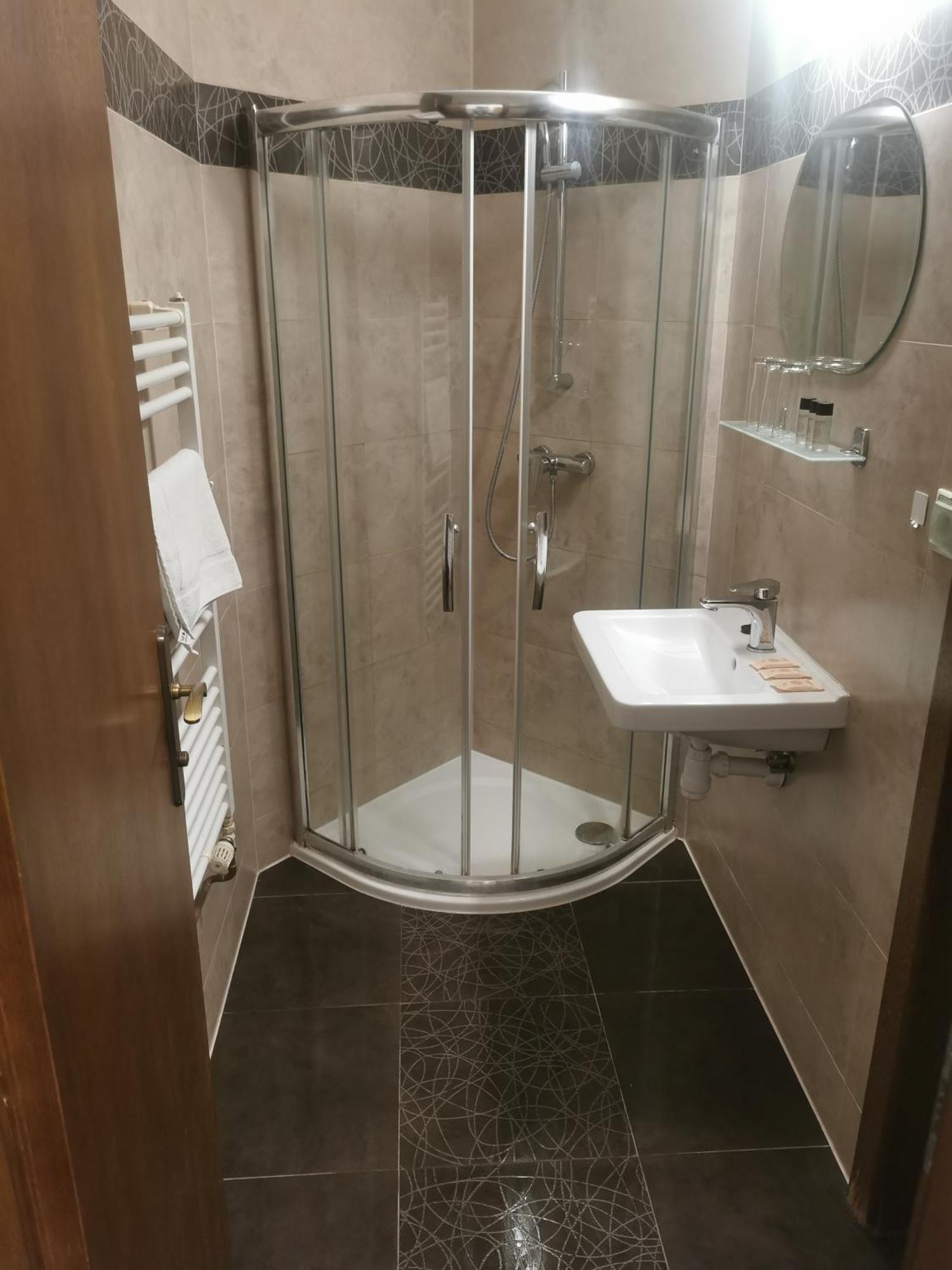 Hotel Diana Nové Mesto nad Váhom Eksteriør billede
